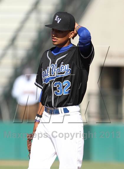 Thumbnail 3 in East Valley vs. LACES (CIF LA City Section D3 Final) photogallery.