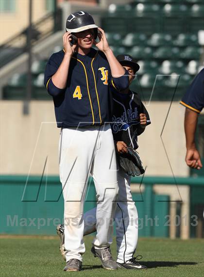 Thumbnail 2 in East Valley vs. LACES (CIF LA City Section D3 Final) photogallery.