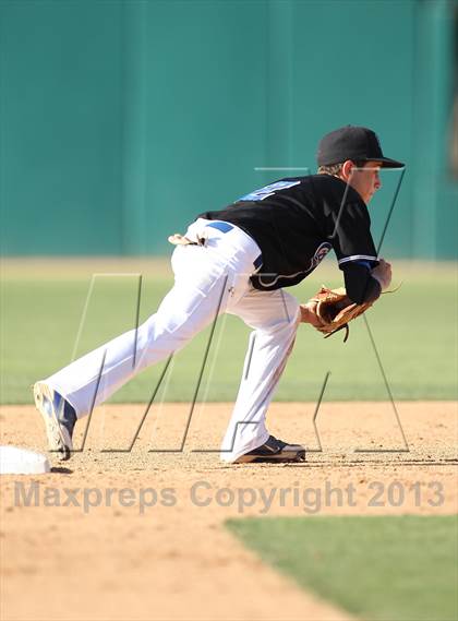 Thumbnail 2 in East Valley vs. LACES (CIF LA City Section D3 Final) photogallery.