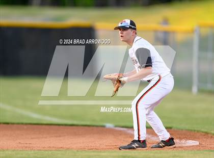 Thumbnail 3 in Ledford @ North Davidson photogallery.