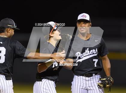 Thumbnail 3 in Ledford @ North Davidson photogallery.