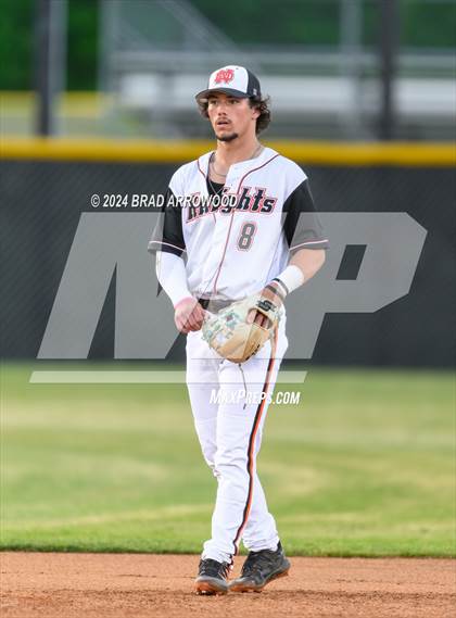 Thumbnail 2 in Ledford @ North Davidson photogallery.
