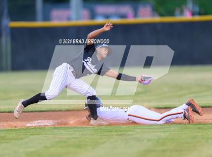 Thumbnail 1 in Ledford @ North Davidson photogallery.