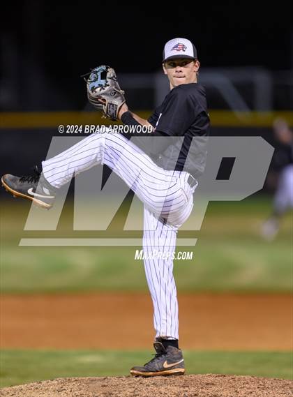 Thumbnail 1 in Ledford @ North Davidson photogallery.