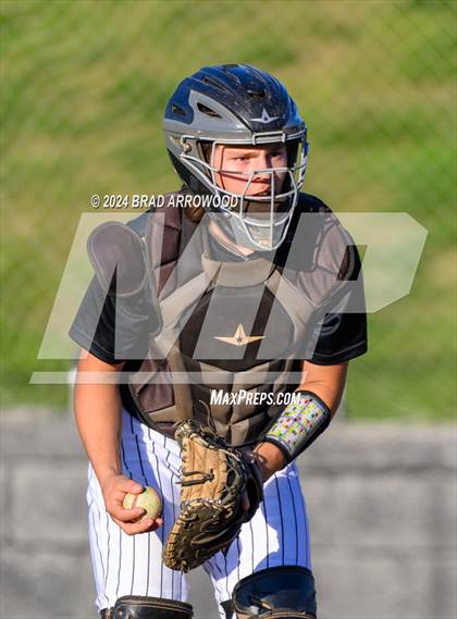 Thumbnail 2 in Ledford @ North Davidson photogallery.