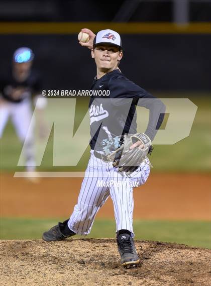 Thumbnail 1 in Ledford @ North Davidson photogallery.