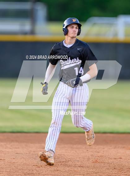 Thumbnail 1 in Ledford @ North Davidson photogallery.