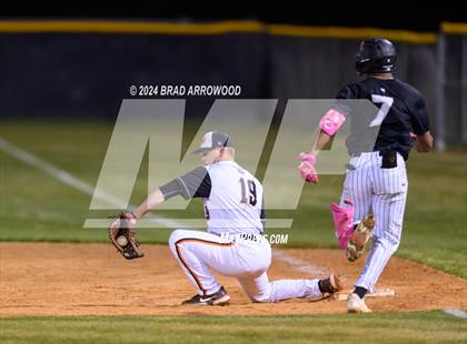 Thumbnail 3 in Ledford @ North Davidson photogallery.