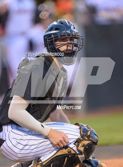 Thumbnail 2 in Ledford @ North Davidson photogallery.