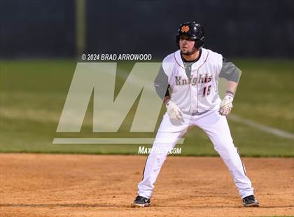 Thumbnail 2 in Ledford @ North Davidson photogallery.
