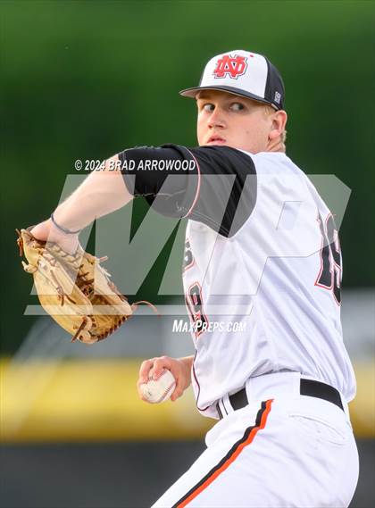 Thumbnail 3 in Ledford @ North Davidson photogallery.