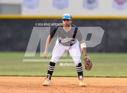 Thumbnail 1 in Ledford @ North Davidson photogallery.