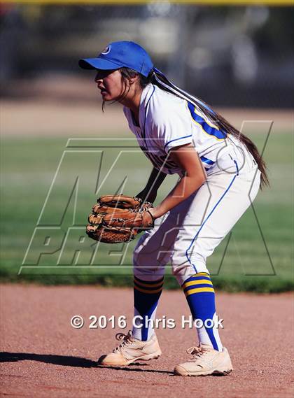 Thumbnail 3 in Douglas @ Sahuarita photogallery.
