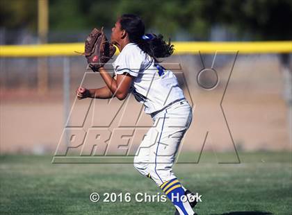 Thumbnail 3 in Douglas @ Sahuarita photogallery.