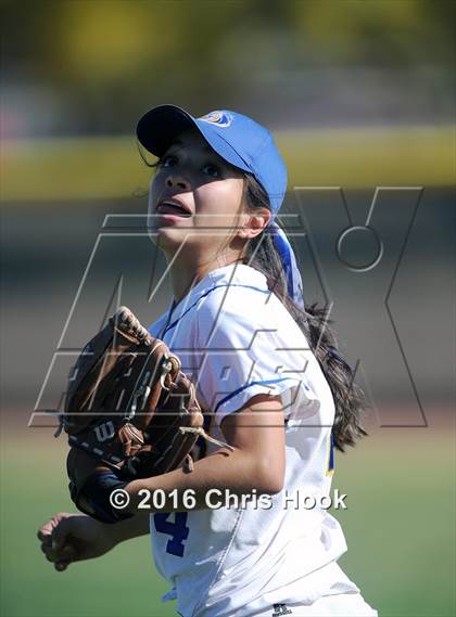 Thumbnail 3 in Douglas @ Sahuarita photogallery.