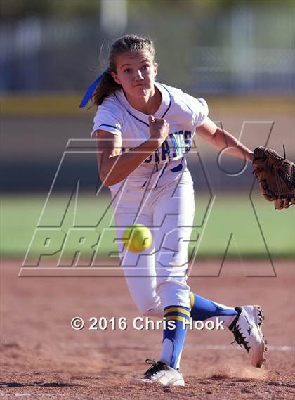 Thumbnail 3 in Douglas @ Sahuarita photogallery.
