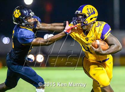 Thumbnail 2 in La Marque vs Ball photogallery.