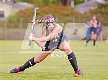 Thumbnail 2 in St. Ignatius vs. Archbishop Mitty photogallery.