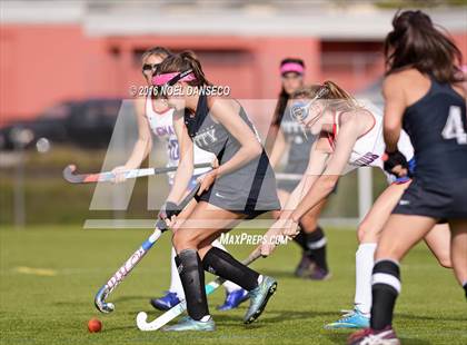 Thumbnail 1 in St. Ignatius vs. Archbishop Mitty photogallery.