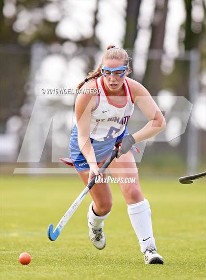 Thumbnail 2 in St. Ignatius vs. Archbishop Mitty photogallery.