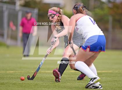 Thumbnail 1 in St. Ignatius vs. Archbishop Mitty photogallery.