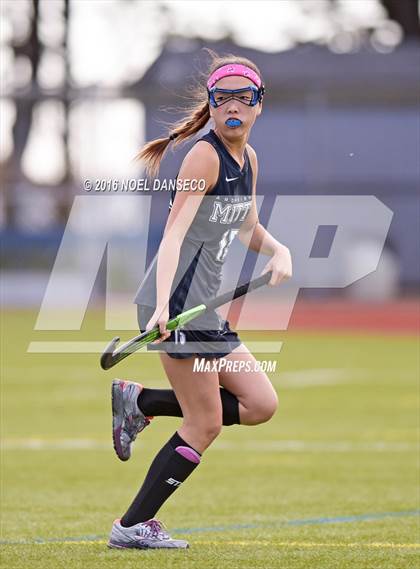 Thumbnail 3 in St. Ignatius vs. Archbishop Mitty photogallery.