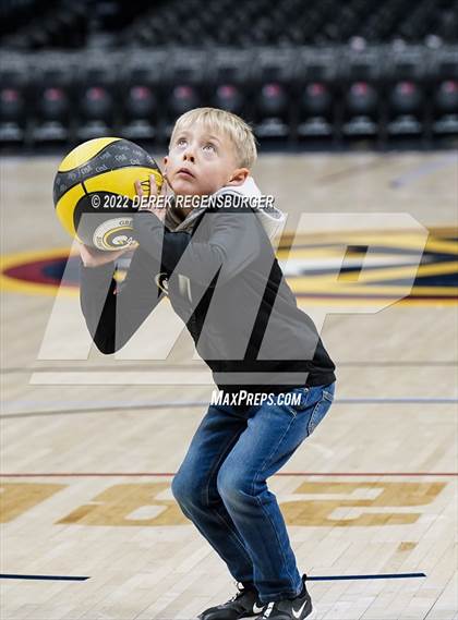 Thumbnail 2 in Green Mountain vs Fort Collins (@ Ball Arena) photogallery.