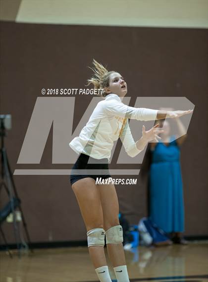 Thumbnail 3 in Great Oak @ Temecula Valley photogallery.