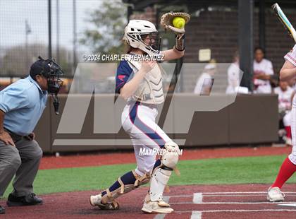 Thumbnail 1 in Clear Lake vs Bellaire (NFCA Leadoff Classic) photogallery.