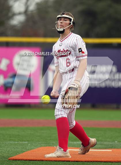 Thumbnail 2 in Clear Lake vs Bellaire (NFCA Leadoff Classic) photogallery.