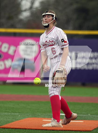 Thumbnail 1 in Clear Lake vs Bellaire (NFCA Leadoff Classic) photogallery.