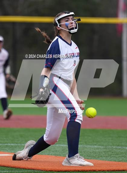 Thumbnail 2 in Clear Lake vs Bellaire (NFCA Leadoff Classic) photogallery.