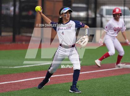 Thumbnail 2 in Clear Lake vs Bellaire (NFCA Leadoff Classic) photogallery.
