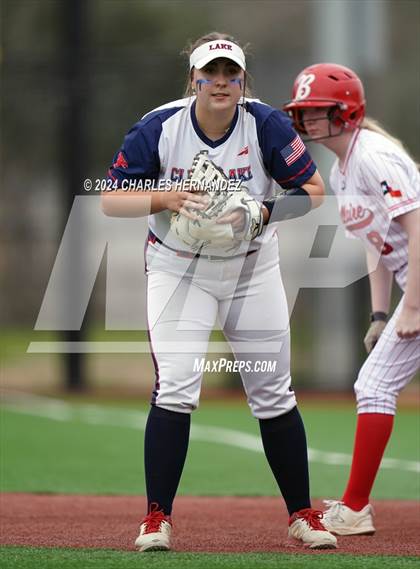 Thumbnail 3 in Clear Lake vs Bellaire (NFCA Leadoff Classic) photogallery.
