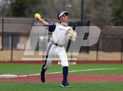 Thumbnail 1 in Clear Lake vs Bellaire (NFCA Leadoff Classic) photogallery.