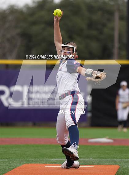 Thumbnail 3 in Clear Lake vs Bellaire (NFCA Leadoff Classic) photogallery.