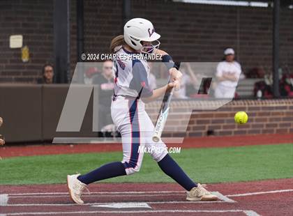 Thumbnail 2 in Clear Lake vs Bellaire (NFCA Leadoff Classic) photogallery.