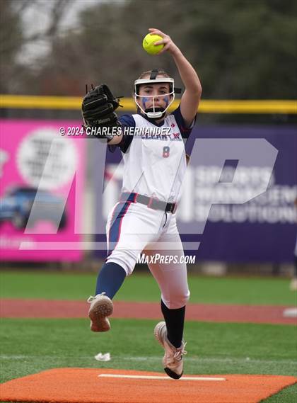 Thumbnail 3 in Clear Lake vs Bellaire (NFCA Leadoff Classic) photogallery.