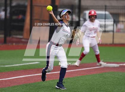 Thumbnail 3 in Clear Lake vs Bellaire (NFCA Leadoff Classic) photogallery.