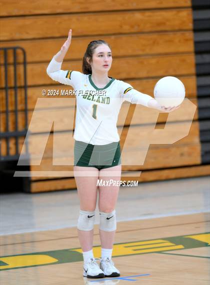 Thumbnail 3 in DeLand vs Timber Creek (FHSAA 7A Region 1 Regional Quarterfinal) photogallery.