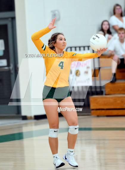 Thumbnail 1 in DeLand vs Timber Creek (FHSAA 7A Region 1 Regional Quarterfinal) photogallery.