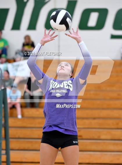 Thumbnail 1 in DeLand vs Timber Creek (FHSAA 7A Region 1 Regional Quarterfinal) photogallery.
