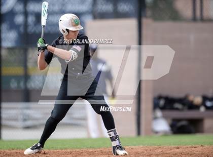 Thumbnail 3 in Thousand Oaks @ Mater Dei Catholic (69th Annual San Diego Lions Tournament) photogallery.