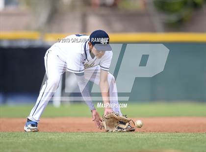 Thumbnail 2 in Thousand Oaks @ Mater Dei Catholic (69th Annual San Diego Lions Tournament) photogallery.