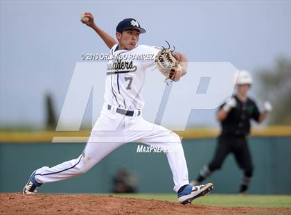 Thumbnail 2 in Thousand Oaks @ Mater Dei Catholic (69th Annual San Diego Lions Tournament) photogallery.