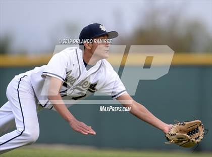 Thumbnail 1 in Thousand Oaks @ Mater Dei Catholic (69th Annual San Diego Lions Tournament) photogallery.