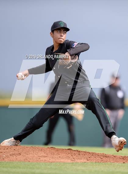 Thumbnail 1 in Thousand Oaks @ Mater Dei Catholic (69th Annual San Diego Lions Tournament) photogallery.