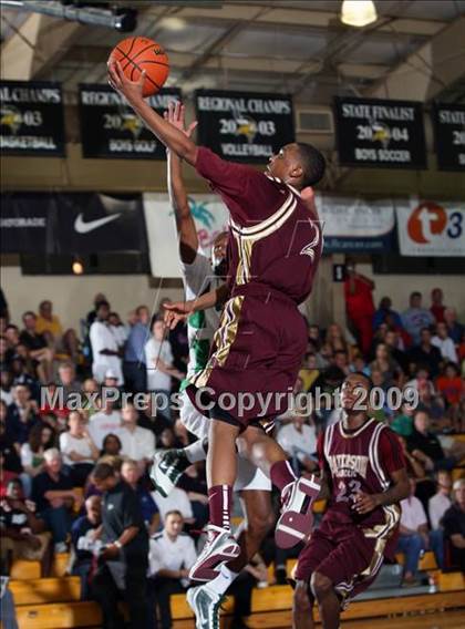 Thumbnail 3 in Fort Myers vs. Paterson Catholic (City of Palms Classic) photogallery.