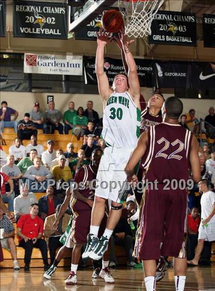 Thumbnail 3 in Fort Myers vs. Paterson Catholic (City of Palms Classic) photogallery.