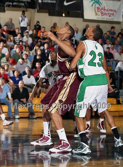 Thumbnail 2 in Fort Myers vs. Paterson Catholic (City of Palms Classic) photogallery.